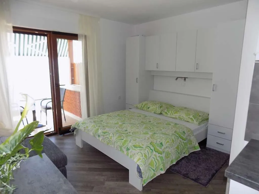 Studio Apartment In Moscenicka Drage With Sea View, Terrace, Air Conditioning, Wifi 4364-1 Moscenicka Draga