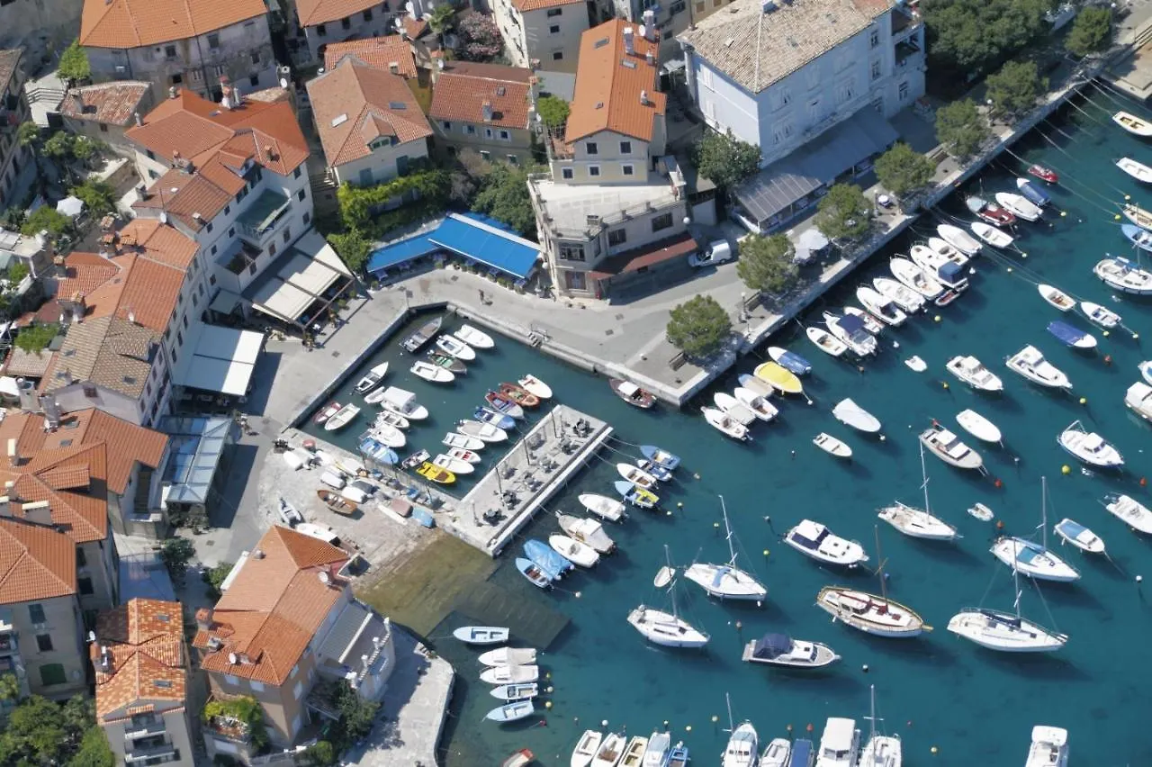 Studio Apartment In Moscenicka Drage With Sea View, Terrace, Air Conditioning, Wifi 4364-1 Moscenicka Draga